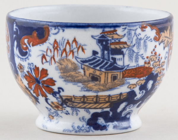 Small Pot c1900